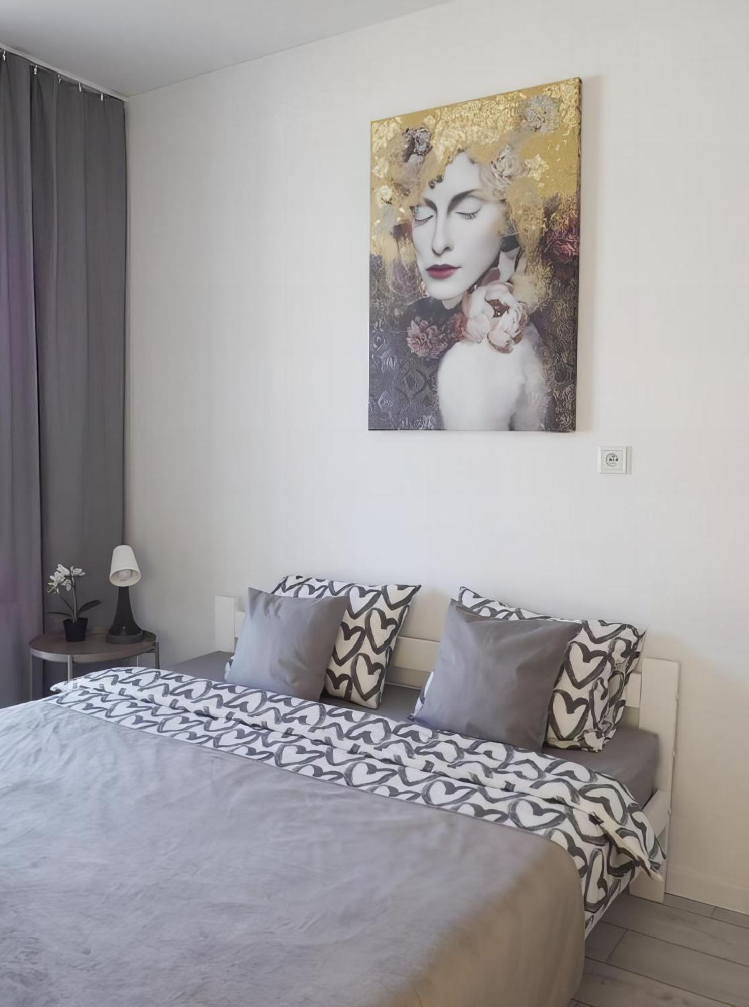 77 Wiktoryn Studio Apartment Varşovia Exterior foto